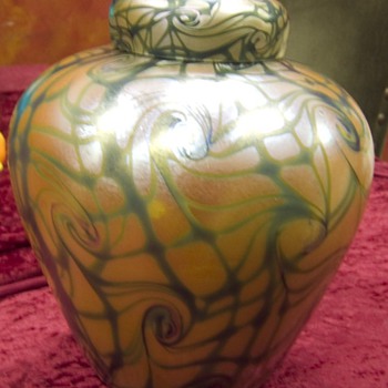 Victor Durand ginger jar   Vinland glass works 1923 - 1930 - Art Glass