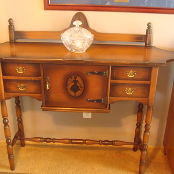 Kevin's Desk from the 1800s it's all original! - Furniture