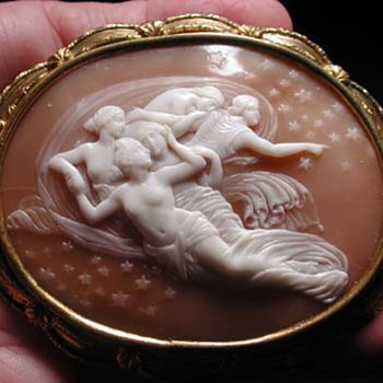 The most rare cameo ever of the celestial nymphs - Victorian Era