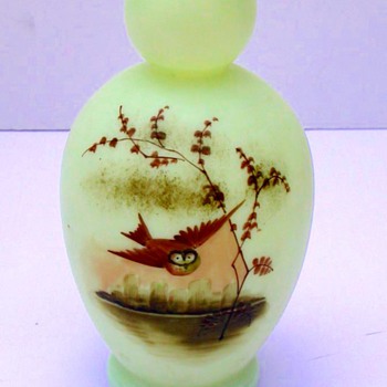 HARRACH UV VASE WITH ENAMELED OWL - Art Glass