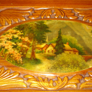WOODEN BOX WITH INSIDE MIRROR