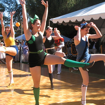 Gatsby Summer Afternoon - more DecoBelles dancing - Art Deco