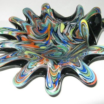 Fratelli Toso Art Glass unusual shape and decor  - Art Glass