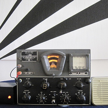 CCT-46217 Military Radio Receiver Stromberg Carlson - Radios