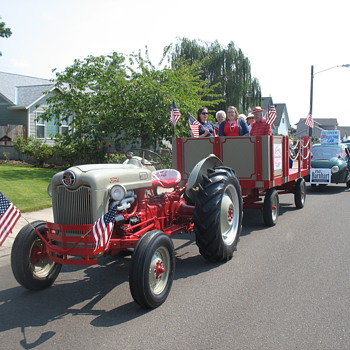 Ford tractor - Tractors