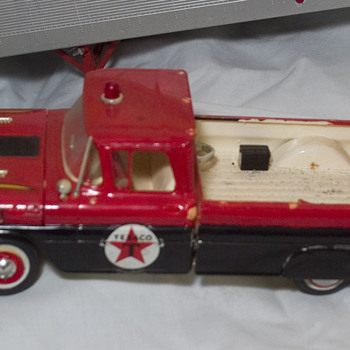 1960 Chevy Road service texaco truck model - Model Cars