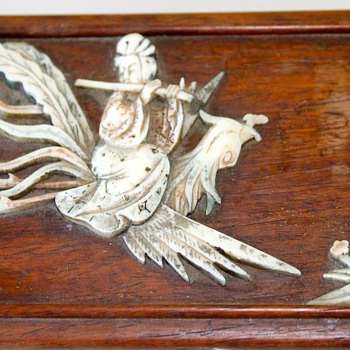 MING DYNASTY 18TH CENTURY IVORY ND WOOD TRINKET BOX