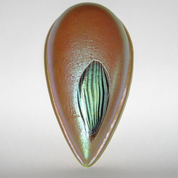 Loetz teardrop-shaped Leonidas architectural piece  - Art Nouveau