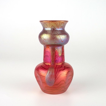 Loetz Phänomen Genre 2/679 signed Loetz Austria - Art Glass
