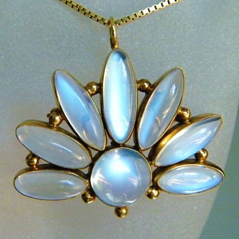 Vintage Deco Ceylon Moonstone Sun 14k Rose Gold Pendant Brooch