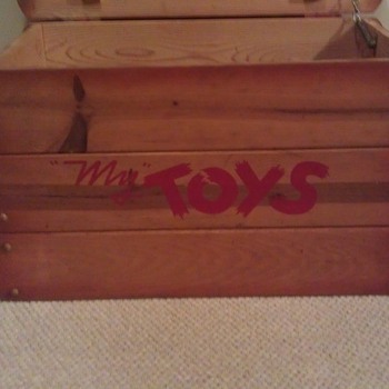 Vintage Cedar Toy Chest/Box