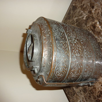 What is this? I purchased it at a small country auction.