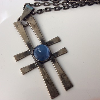 Silver modernist pendant - Fine Jewelry