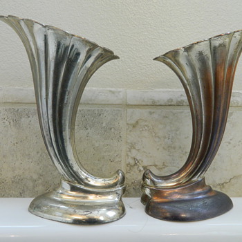 8" Silver "tone" Cornucopia