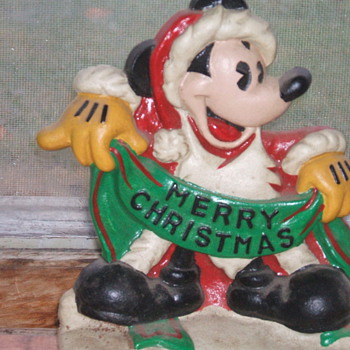 Cast Iron Mickey - Christmas