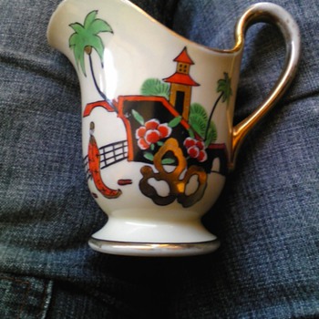 noritake pitcher