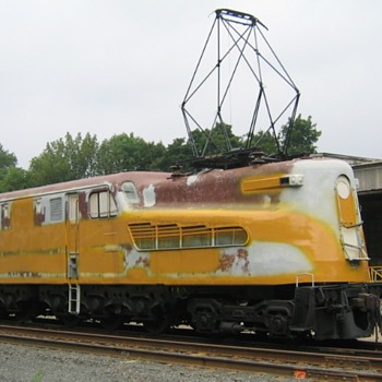 PRR GG-1 #4877, in New Jersey - Railroadiana