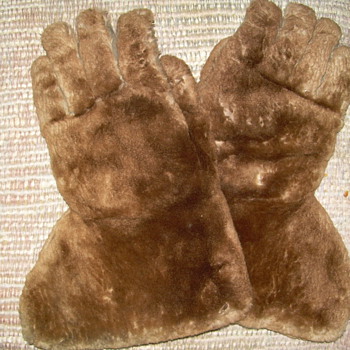 Fur Gloves Made By Standard Glove Works - Accessories