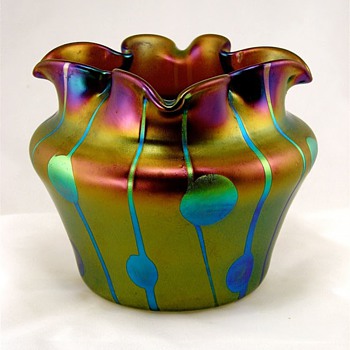 Streifen un Flecken Violetta...another Koloman Moser design - Art Nouveau