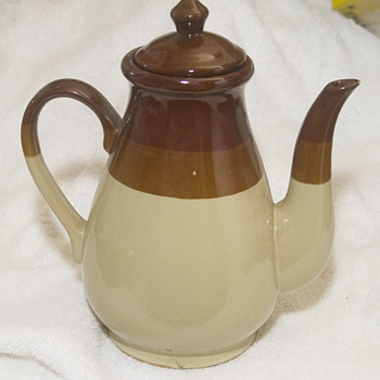 Stoneware  Tea or Coffee pot from New England  w/2 different salt-glazed surfaces