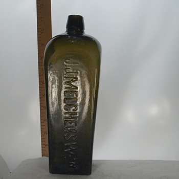 Gin anyone? - Bottles