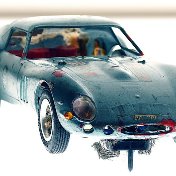 Strombecker Beaten Up - Ferrari 250 GT 1/32 Model Racer - Model Cars