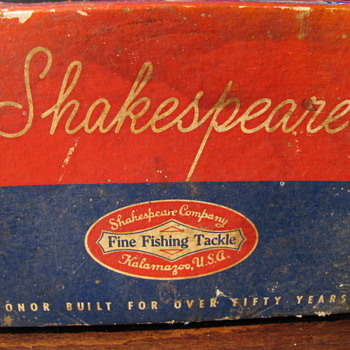 1944 Shakespeare fishing reel in original box