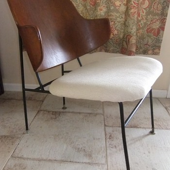 Bentwood Lounge Chair  by ???????