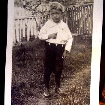 NOT ME! I PROMISE. I DIDN'T DO IT! ! ( c.1915) - Photographs