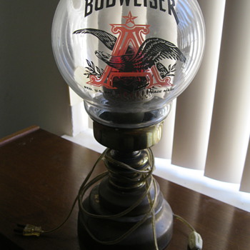 Mystery Collectible Budweiser Lamp