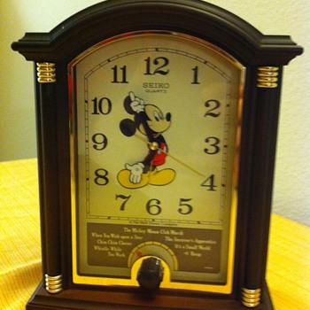 Mickey Mouse alarm-clock - Clocks