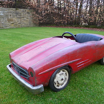 Mercedes Benz 300sl Pedal Car - Toys
