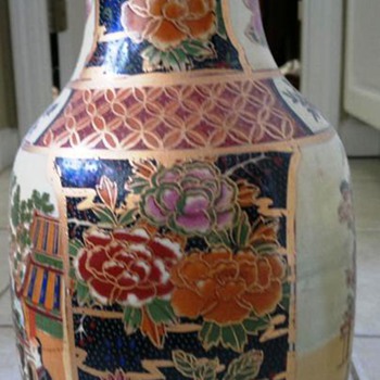 Chinese or Japanese Vase?