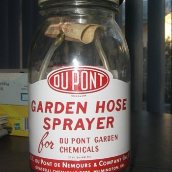 Du Pont Garden Hose Sprayer - Bottles