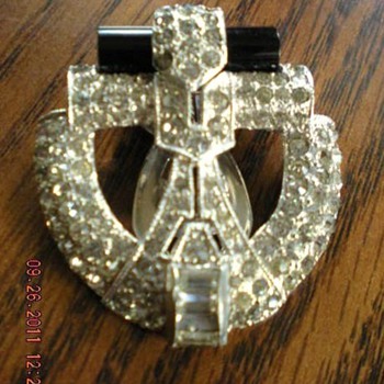 Art Deco Fur Clip