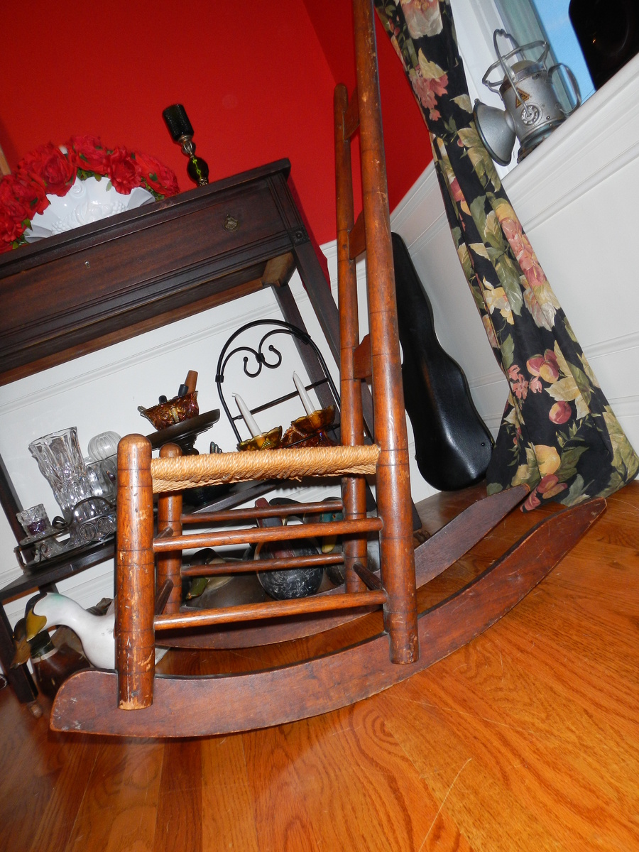 Antique Shaker Rocking Chair. Collectors Weekly - Antique Shaker Rocking Chair. Collectors Weekly