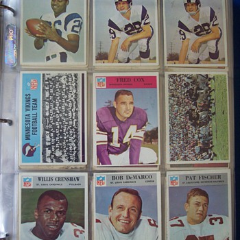 Baseball and Football card collection - Football