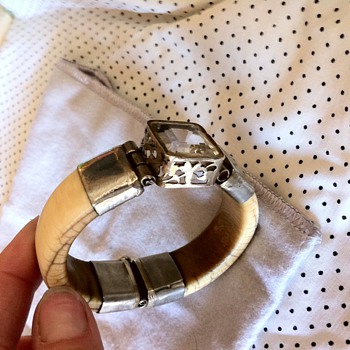 Ivory bracelet with center stone on silver hinge - Fine Jewelry