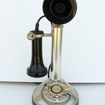 Bonnie & Clyde series Candlestick phone 