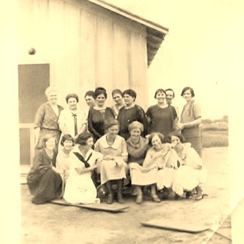 The Ladies of Carter Oil, 1925, Oklahoma - Petroliana