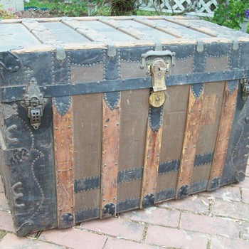 Trunk, Canvas covered ornate flat top - Furniture