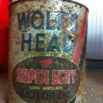 Oil cans,glorious oil cans. - Petroliana