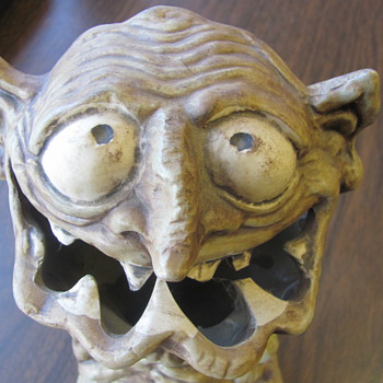 DOLLGOBBLER - Art Pottery