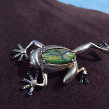 1930's frog jelly belly