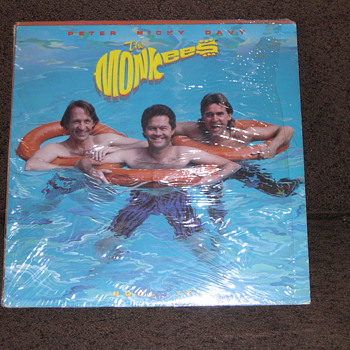 YEP! IT'S MORE OF "THE MONKEES" RECORD COLLECTION - Records