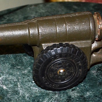 Cannon - need info - Toys