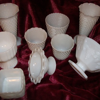 Milk Glass Items help for identification needed !