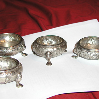 Need some with idenfting my favorite salt cellars