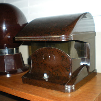 Bakelite Art Deco Polaroid Lamp 112