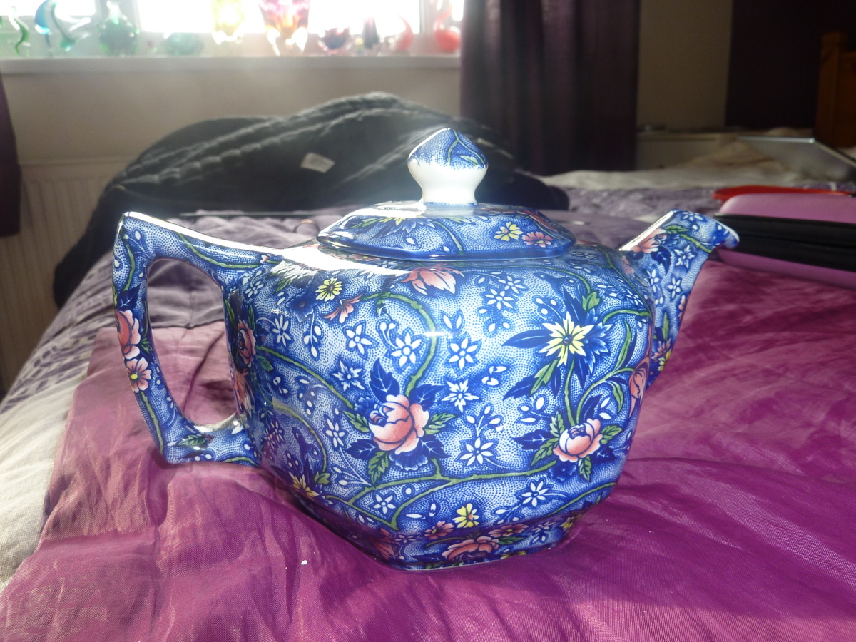 ringtons teapot Collectors Weekly